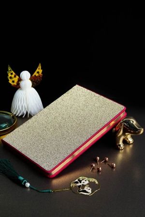 Victoria's Journals Тефтер Velvet - diamond gold, V1252058
